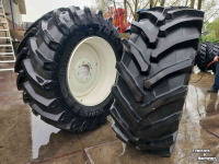 Wielen, Banden, Velgen & Afstandsringen Trelleborg 650/65R38 100% TM 800