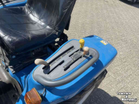 Compact tractor New Holland TC27D