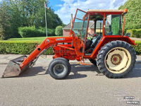 Tractor / Trekker Renault R551