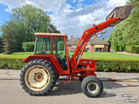 Tractor / Trekker Renault R551