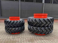 Wielen, Banden, Velgen & Afstandsringen Mitas dubbelluchtset 460/85R34 en 520/85R46