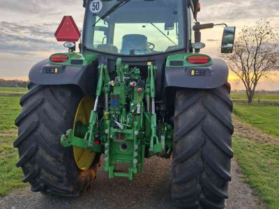 Tractor / Trekker John Deere 6155R