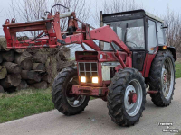 Tractor / Trekker International 844-S