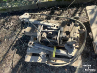 Tractor / Trekker  Dromone enginering ltd 1136 en 1135 pick up hitch zwaailat