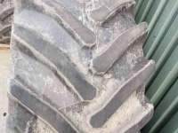 Wielen, Banden, Velgen & Afstandsringen Trelleborg 900/60R32 TM2000