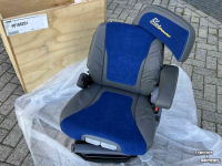 Tractor / Trekker New Holland Blue Power Stoel  New H T7.xxx