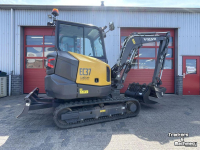 Rupskraan / Graafmachine op rupsen Volvo EC37F Demo <200u