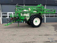 Getrokken Veldspuit CHD 3033