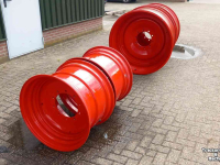 Wielen, Banden, Velgen & Afstandsringen Fendt wielenset 25x42 en 20x30