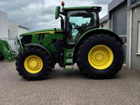 Tractor / Trekker John Deere 6R215 – 2460 uur – Bouwjaar 2024 Complete uitvoering