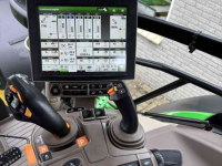 Tractor / Trekker John Deere 6R215 – 2460 uur – Bouwjaar 2024 Complete uitvoering