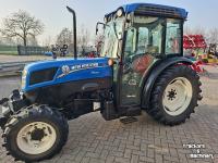 Smalspoor tractor New Holland T4.105N Smalspoor tractor