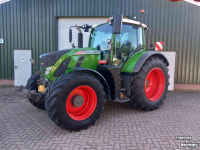 Tractor / Trekker Fendt 724 Profi Plus S4 met Section Control, GPS RTK en 2 rempedalen