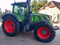 Tractor / Trekker Fendt 724 Profi Plus S4 met Section Control, GPS RTK en 2 rempedalen