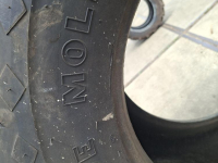 Wielen, Banden, Velgen & Afstandsringen  550/60R22.5