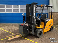 Heftruck Hyundai 35B-7A Heftruck