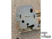 Frontgewichten New Holland New Holland G/70 Serie 8 x 110 KG Frontgewichten 