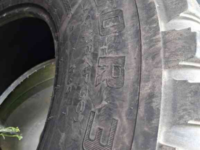 Wielen, Banden, Velgen & Afstandsringen Mitas 480/80R38 IND