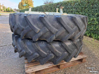 Wielen, Banden, Velgen & Afstandsringen Ford 13.6-38 Vredestein 3 ster 34 inch