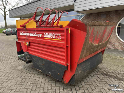 Blokkendoseerwagen Schuitemaker Amigo 20s