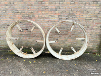 Wielen, Banden, Velgen & Afstandsringen  W8R44
