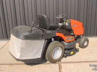 Zitmaaier Simplicity Regent SRD360 DEMO zitmaaier maaimachine maaitrekker gazonmaaier met opvangbak