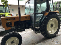 Tractor / Trekker Renault 75-12 LS ( omkeer naast het stuur)