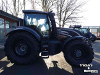 Tractor / Trekker Valtra T215 Versu