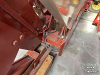 Spitmachine Gramegna 45 320 met smeersysteem en hydraulische hef
