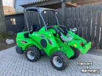 Shovel / Wiellader / Kniklader Avant 528 tdl