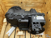 Shovel / Wiellader / Kniklader Case Complete Powershift versnellingsbak ZF voor Case CE 721D, 721E   New Holland W170, W170B, W170TC, W170PL   O&K L25.6