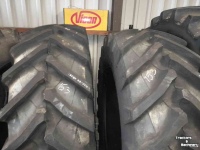 Wielen, Banden, Velgen & Afstandsringen Trelleborg banden set 600/65R38 & 480/65R28 TM800