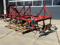 Schoffelmachine / Schoffelbalk Hak Aanaarder 4x75 cm