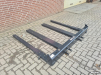 Overige aanbouwdelen en toebehoren AGM Palletbordverbreder