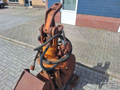 Knijpbakken  Schalenknijper / grondknijper / knijpbak