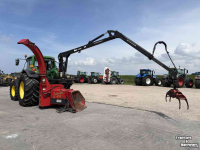 Houthakselaar Ufkes Greentec 930 met Nokx 4372 kraan