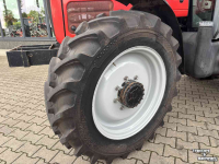 Tractor / Trekker Massey Ferguson 4235