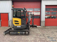 Mini-graver / Mini-graafmachine Volvo ECR25D