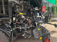 Persen / Balenpers / Pakkenpers Claas Rollant 630 RC Uniwrap