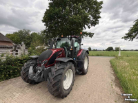 Tractor / Trekker Valtra N174 Versu