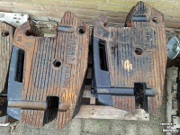 Frontgewichten Valtra gewichten 50kg 12 stuks