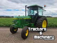 Tractor / Trekker John Deere 2040