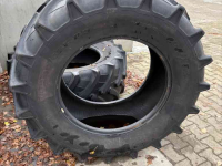 Wielen, Banden, Velgen & Afstandsringen  540/65R30 maxxam
