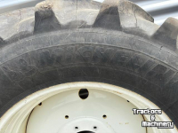 Wielen, Banden, Velgen & Afstandsringen Michelin Set Michelin Banden 540/65R34 & 440/65R24 Vaste Velgen
