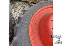 Wielen, Banden, Velgen & Afstandsringen Alliance 270/95R36 95%