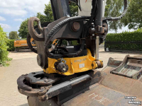 Rupskraan / Graafmachine op rupsen Hitachi ZX250LC-6