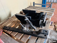 Gebruikte onderdelen van tractoren Case-IH IH TREKHAAK + SLEDE PUMA LWB T4A
