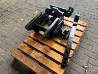 Gebruikte onderdelen van tractoren Case-IH IH TREKHAAK + SLEDE PUMA LWB T4A