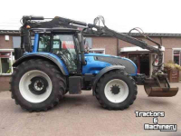Tractor / Trekker Valtra T202D Tractor