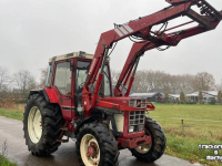Tractor / Trekker Case-IH IH 845 XL met voorlader MARGE